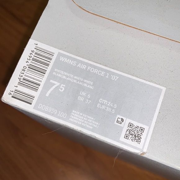 Nike Air Force 1 ‘07 Sneaker - Picture 15 of 16